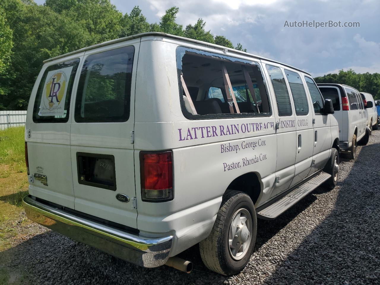 2007 Ford Econoline E350 Super Duty Wagon White vin: 1FBNE31L57DB23219