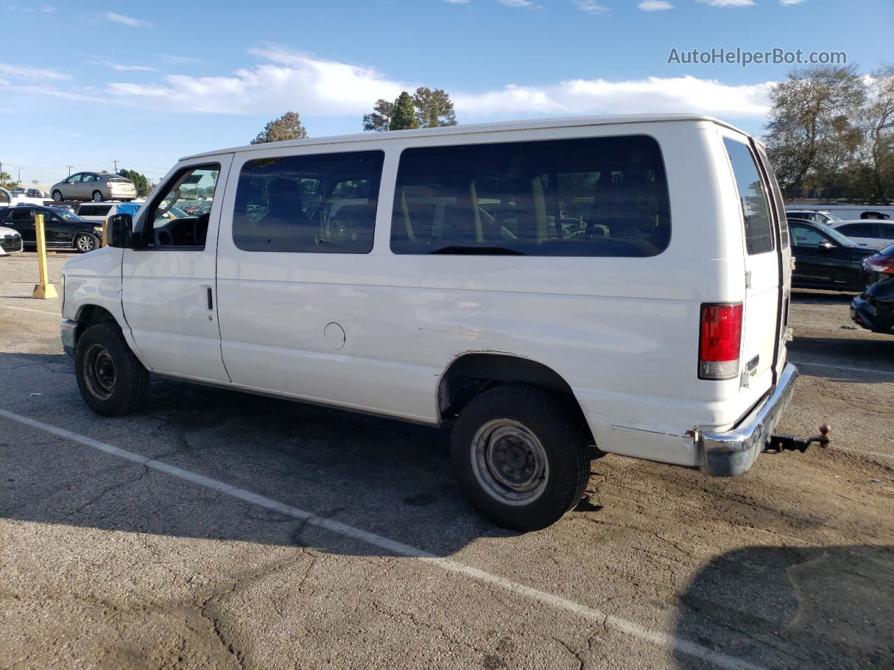 2012 Ford Econoline E350 Super Duty Wagon White vin: 1FBNE3BL1CDA76845