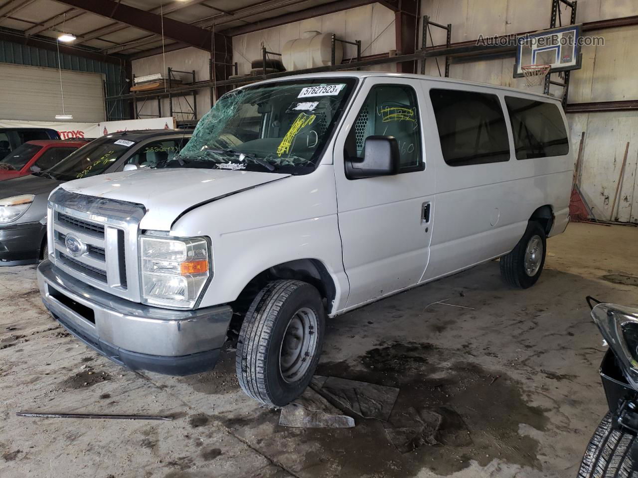 2010 Ford Econoline E350 Super Duty Wagon White vin: 1FBNE3BL5ADA68017