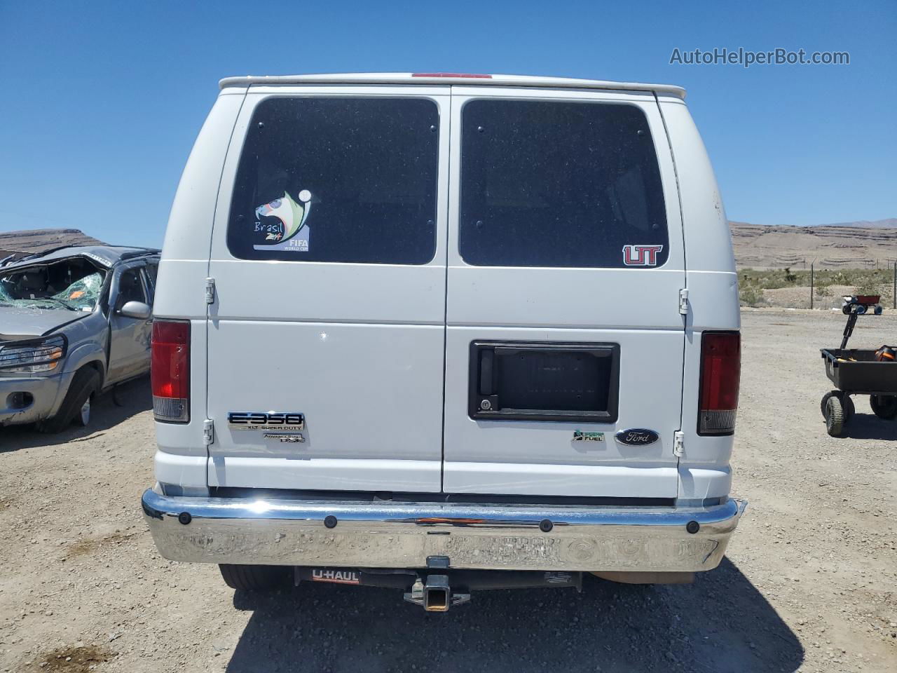 2010 Ford Econoline E350 Super Duty Wagon White vin: 1FBNE3BL6ADA67992