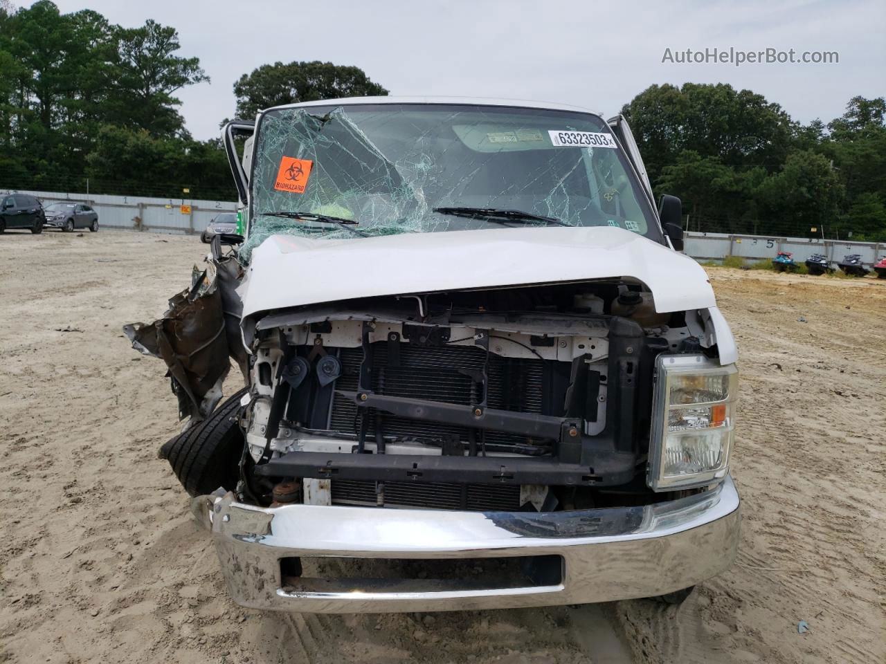 2010 Ford Econoline E350 Super Duty Wagon White vin: 1FBNE3BL8ADA21662