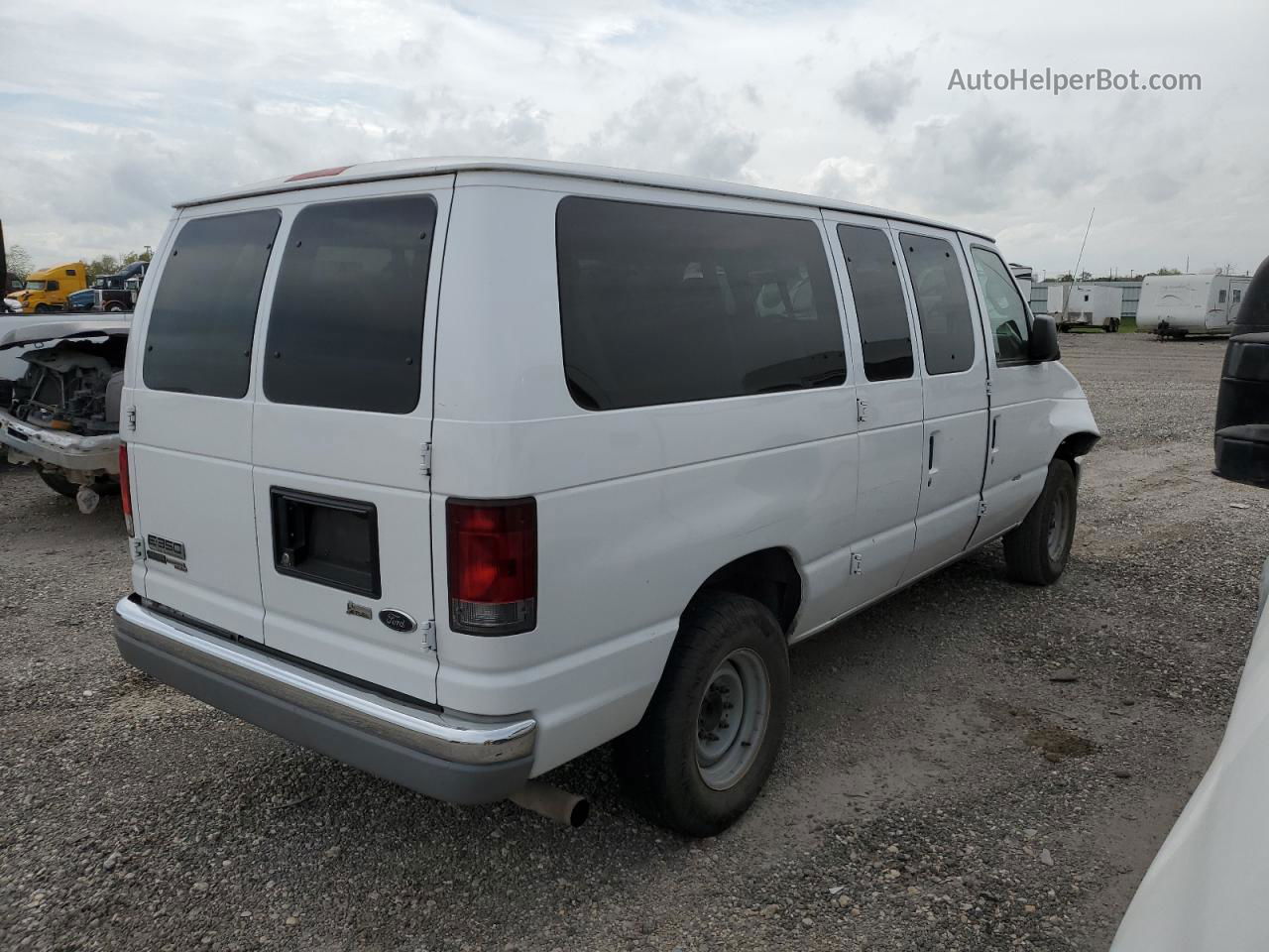 2013 Ford Econoline E350 Super Duty Wagon White vin: 1FBNE3BL9DDA43853