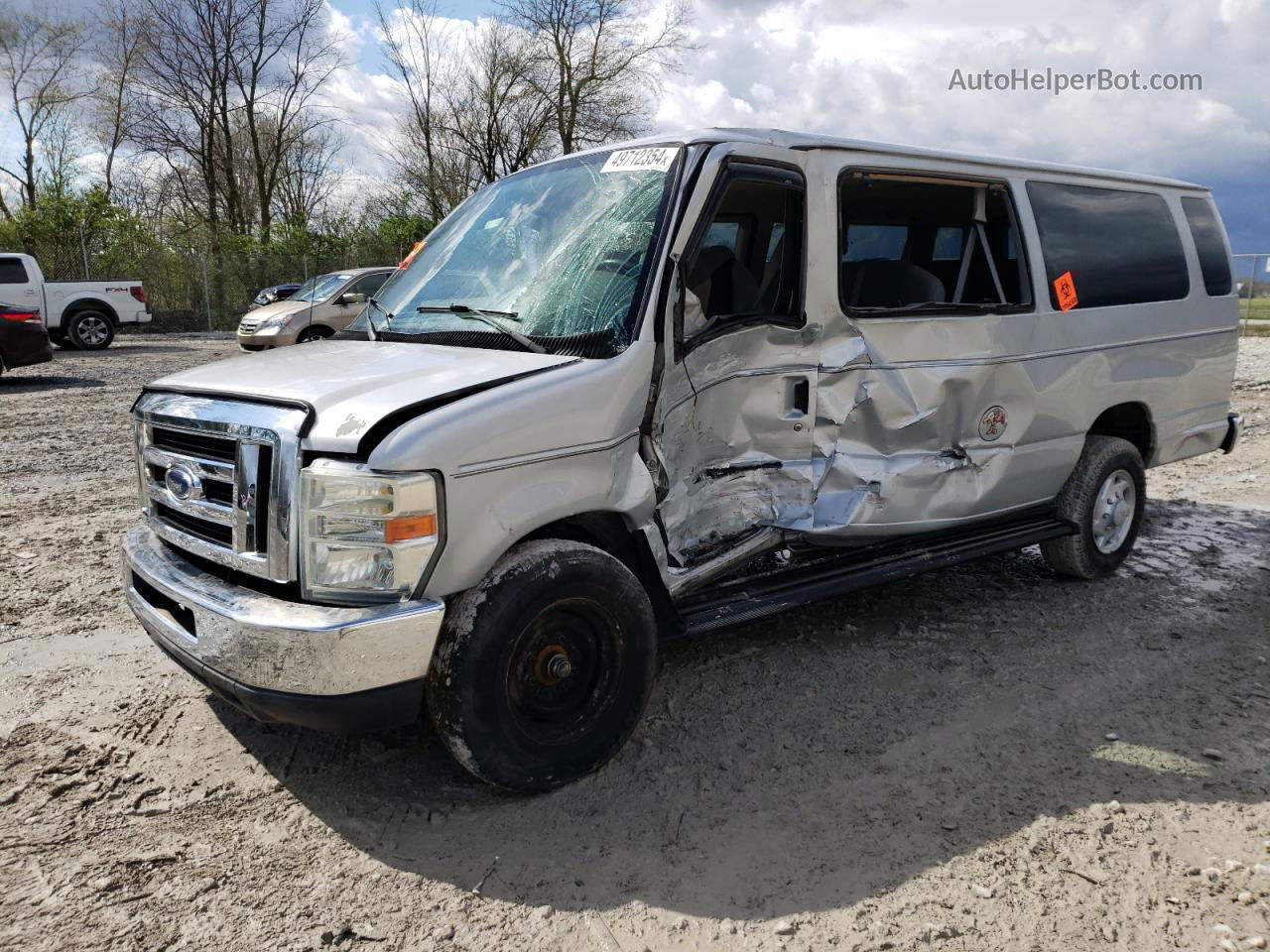 2008 Ford Econoline E350 Super Duty Wagon Silver vin: 1FBSS31L28DA41610