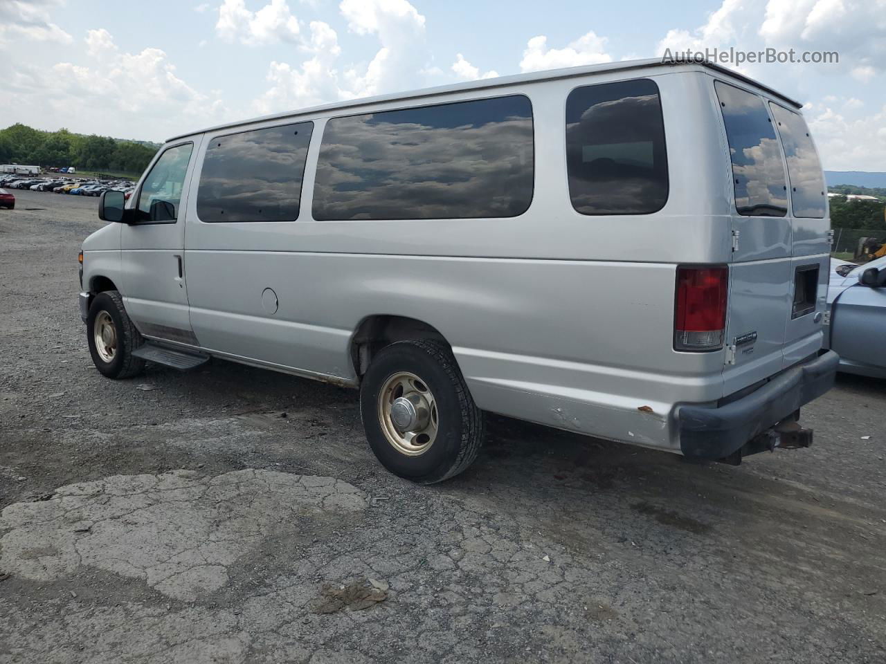 2008 Ford Econoline E350 Super Duty Wagon Silver vin: 1FBSS31L28DA45043