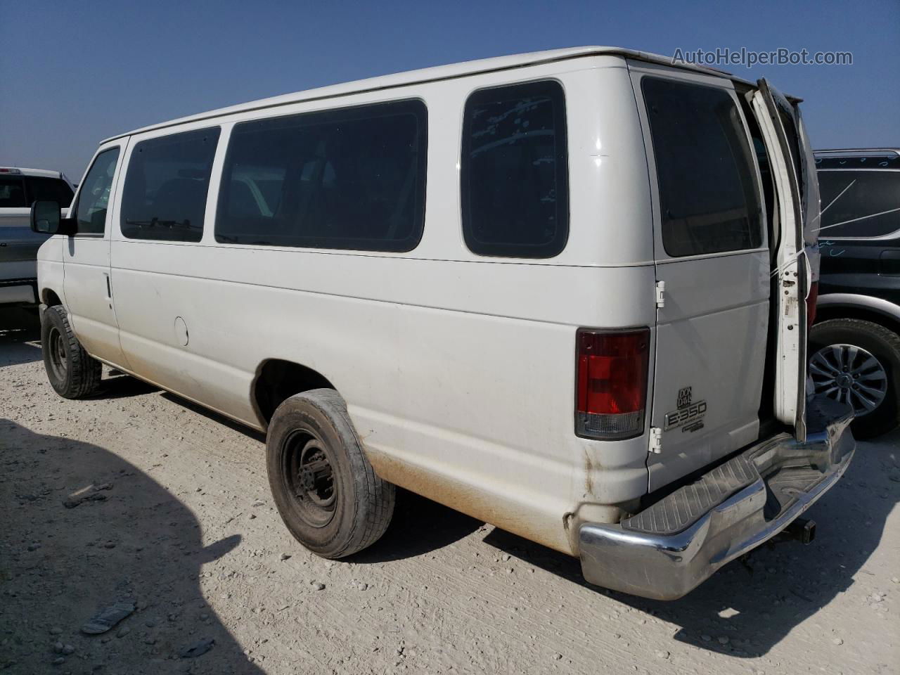 2008 Ford Econoline E350 Super Duty Wagon White vin: 1FBSS31L38DA64250