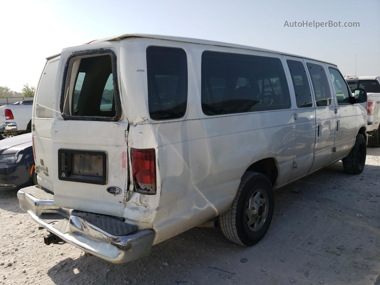 2008 Ford Econoline E350 Super Duty Wagon White vin: 1FBSS31L38DA64250