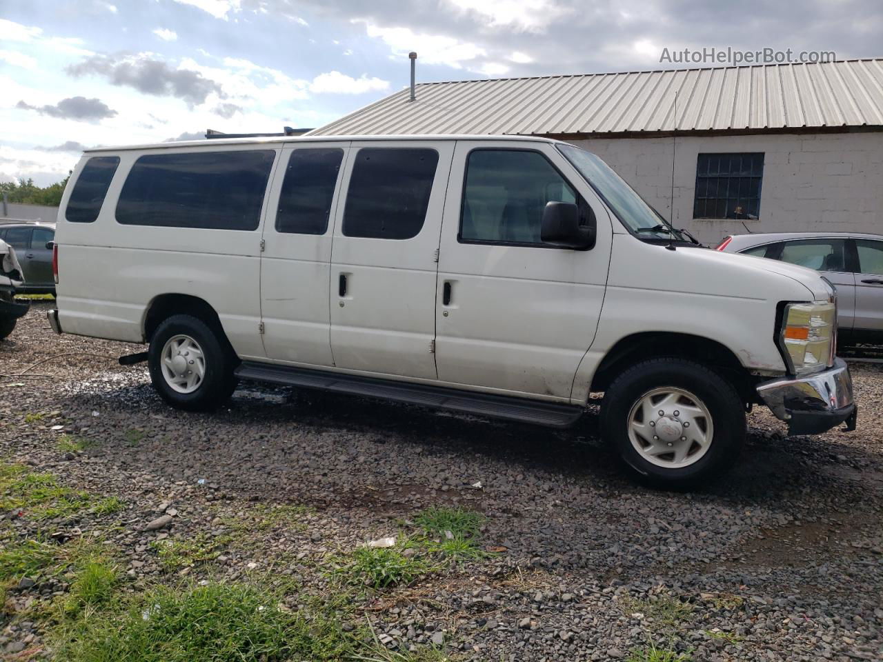 2008 Ford Econoline E350 Super Duty Wagon White vin: 1FBSS31L38DB08070