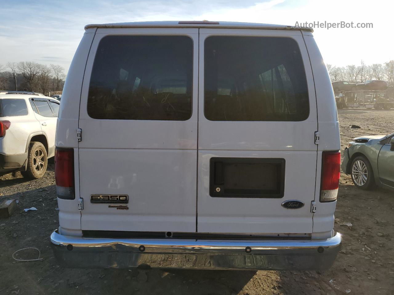 2008 Ford Econoline E350 Super Duty Wagon White vin: 1FBSS31L58DB16641