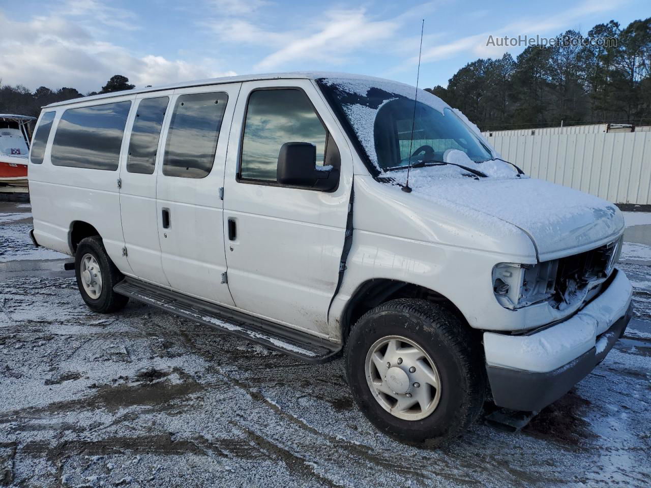 2007 Ford Econoline E350 Super Duty Wagon White vin: 1FBSS31L67DA00542