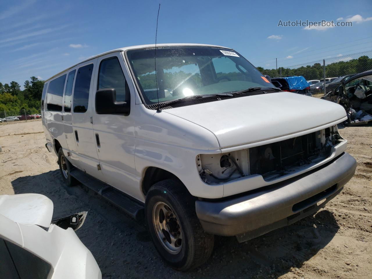 2007 Ford Econoline E350 Super Duty Wagon White vin: 1FBSS31L67DB40803