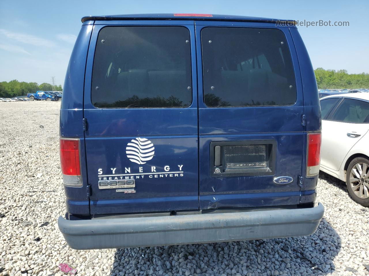 2008 Ford Econoline E350 Super Duty Wagon Blue vin: 1FBSS31L68DA86243