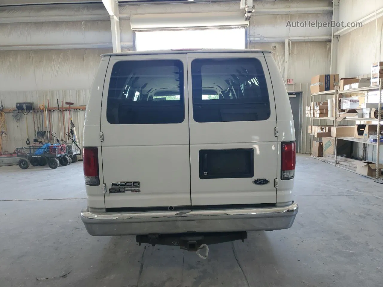 2007 Ford Econoline E350 Super Duty Wagon White vin: 1FBSS31LX7DB34812