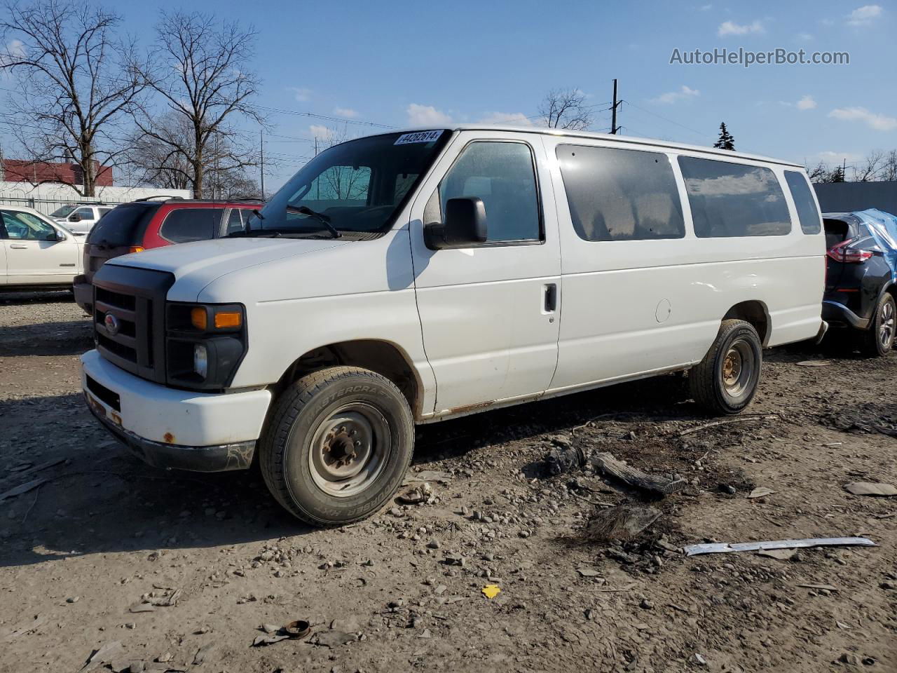 2013 Ford Econoline E350 Super Duty Wagon Белый vin: 1FBSS3BL3DDA51975