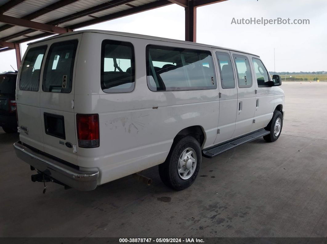 2013 Ford E-350 Super Duty   White vin: 1FBSS3BL5DDA04799