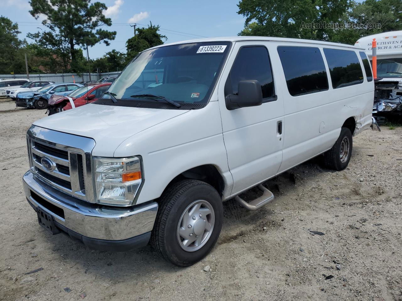 2013 Ford Econoline E350 Super Duty Wagon White vin: 1FBSS3BL5DDA64548