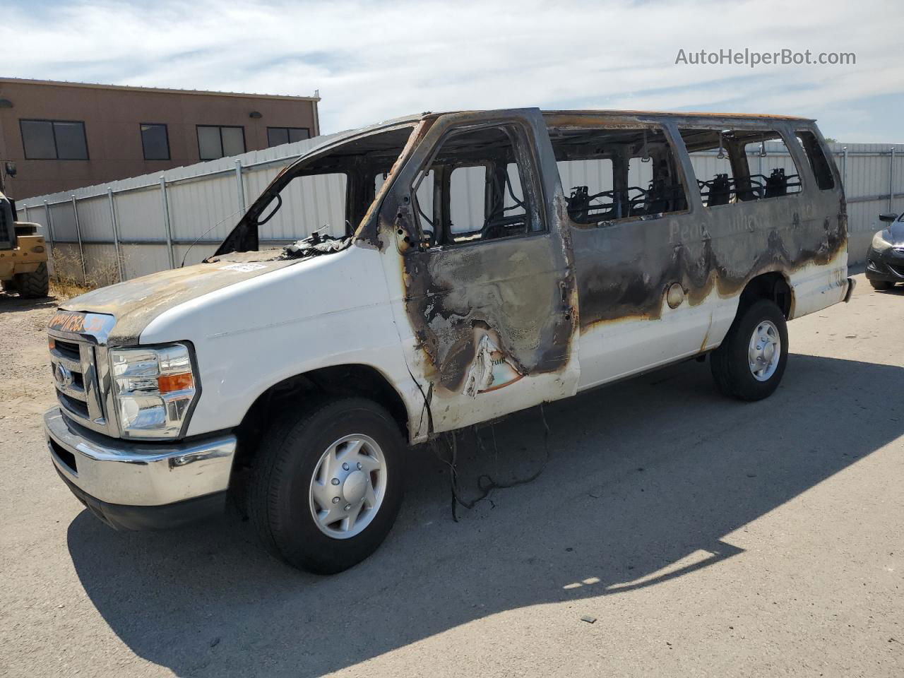 2012 Ford Econoline E350 Super Duty Wagon Burn vin: 1FBSS3BL7CDA01174