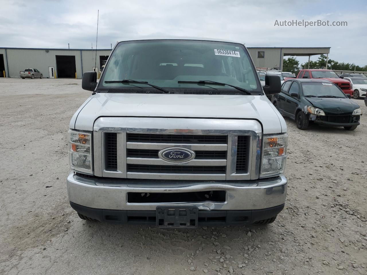 2013 Ford Econoline E350 Super Duty Wagon Белый vin: 1FBSS3BL8DDA00505