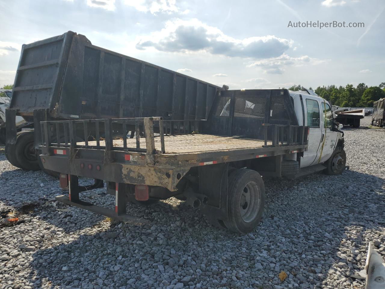 2015 Ford F550 Super Duty White vin: 1FD0W5GT4FEC16887