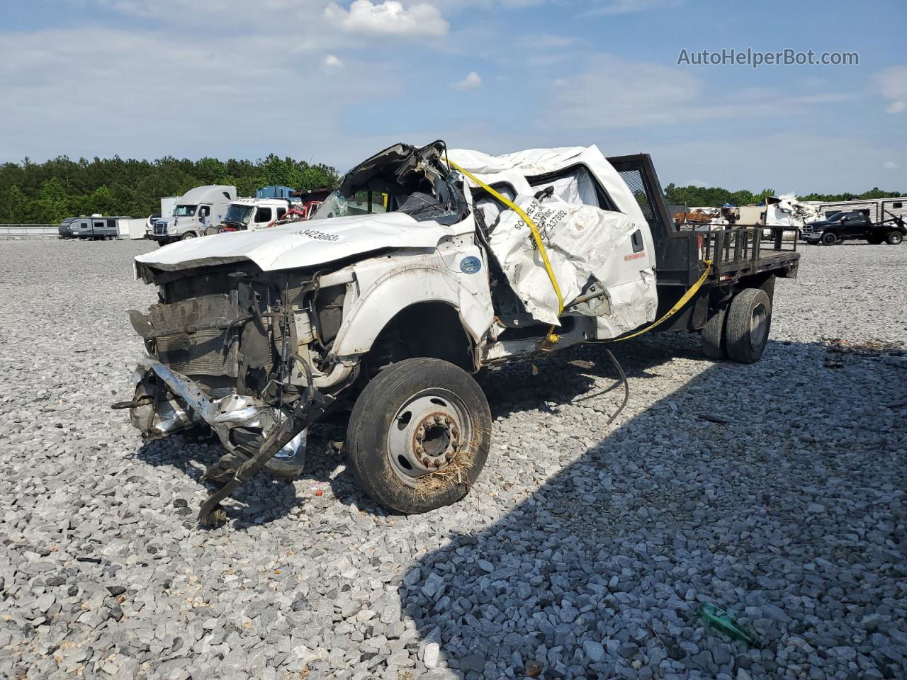 2015 Ford F550 Super Duty White vin: 1FD0W5GT4FEC16887