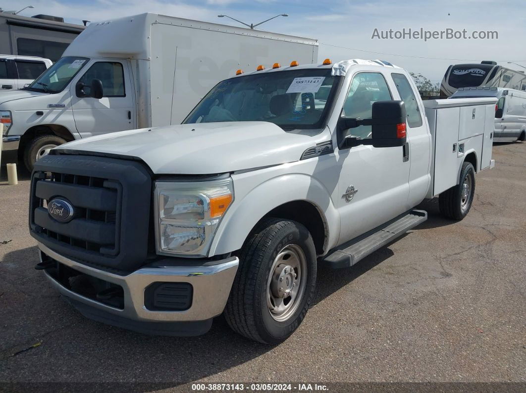 2014 Ford F-350 Chassis Xl White vin: 1FD7X3ET4EEA87180