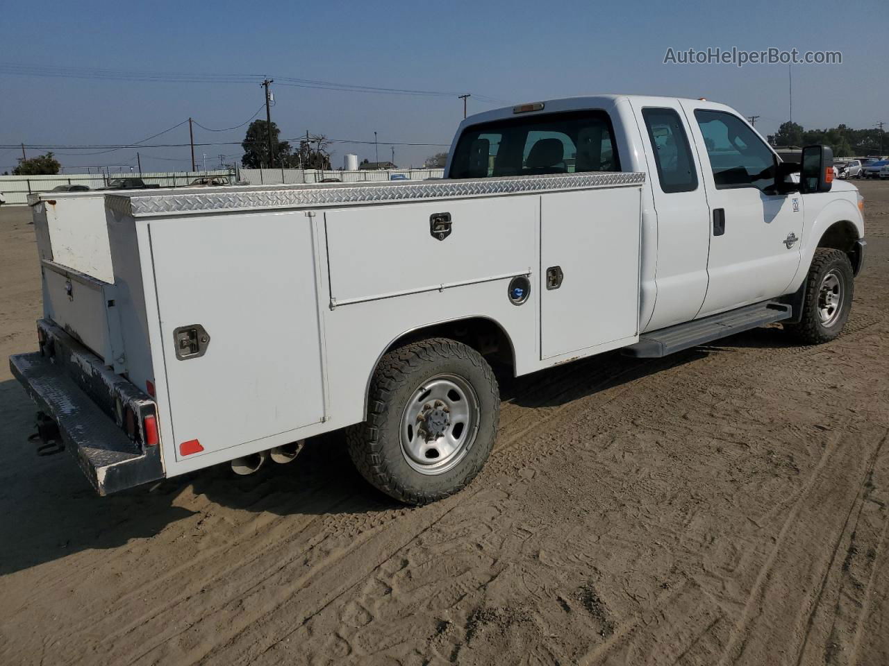 2016 Ford F350 Super Duty White vin: 1FD7X3FT2GEB63089