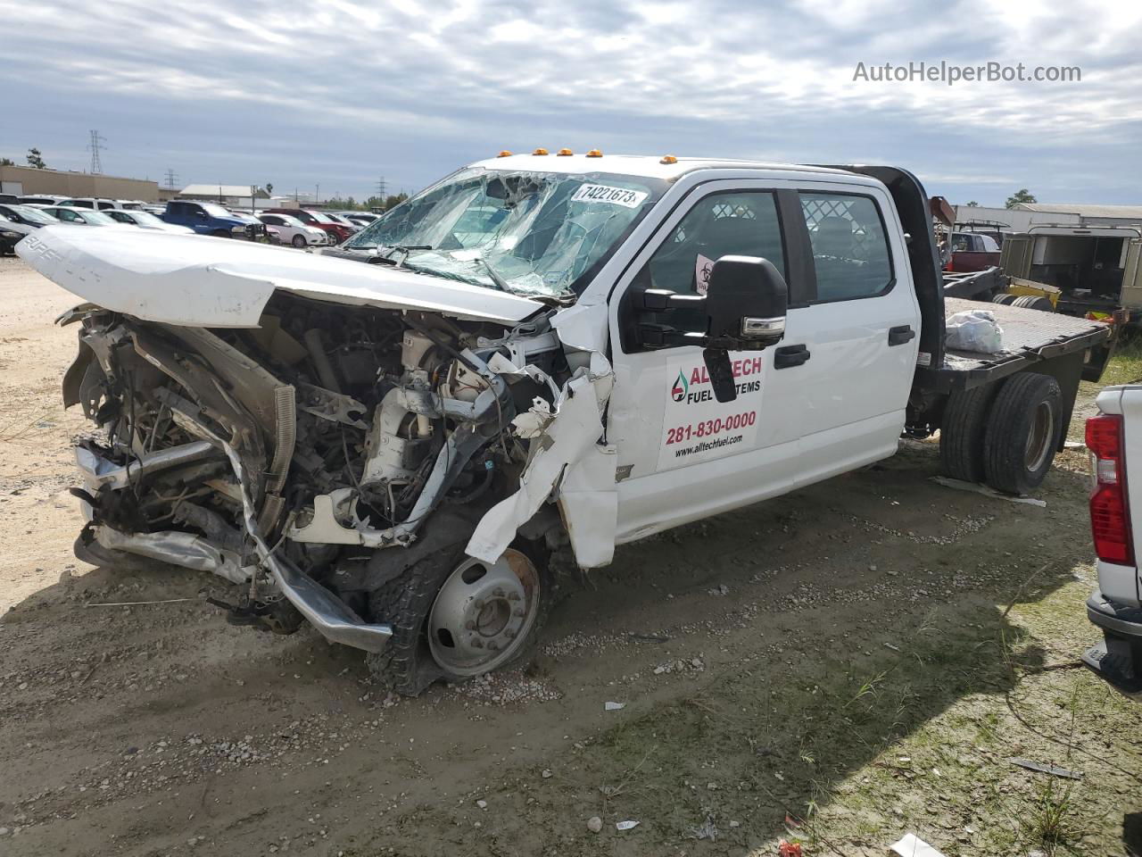 2017 Ford F350 Super Duty White vin: 1FD8W3H60HEB93952