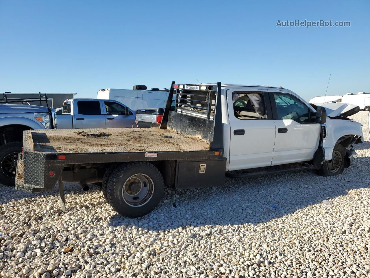 2019 Ford F350 Super Duty White vin: 1FD8W3H60KEE87293