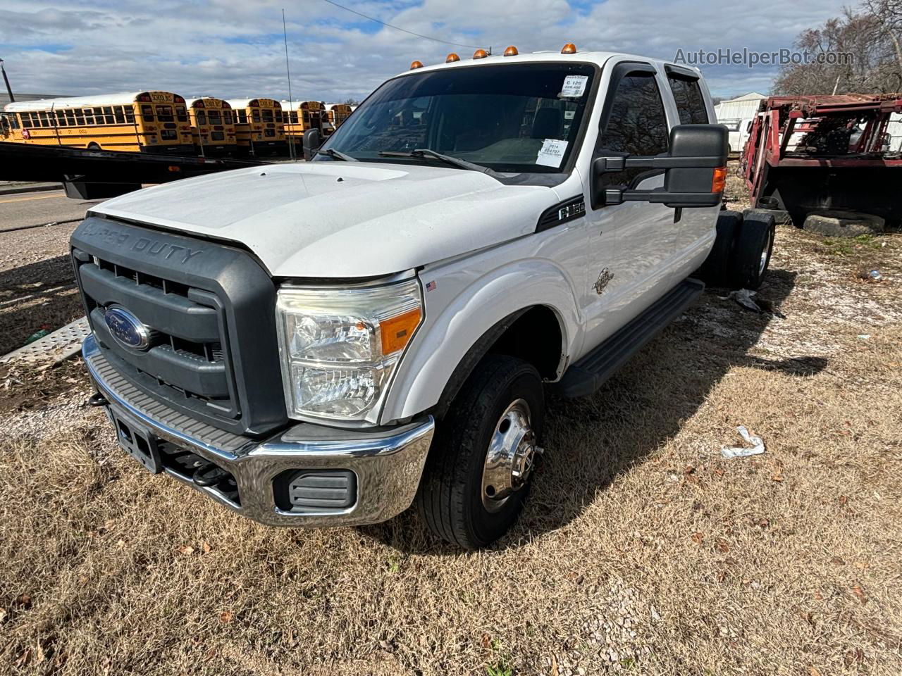 2014 Ford F350 Super Duty White vin: 1FD8W3HT7EEB11927