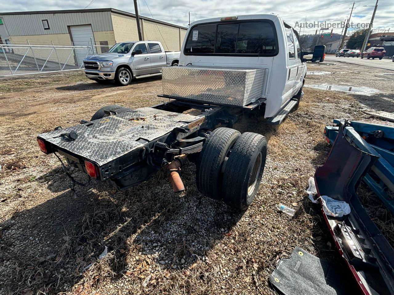 2014 Ford F350 Super Duty White vin: 1FD8W3HT7EEB11927