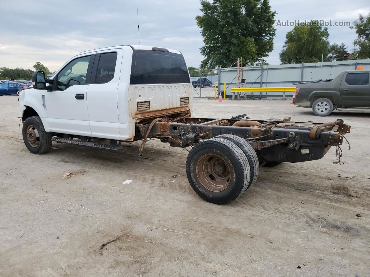 2017 Ford F350 Super Duty White vin: 1FD8X3HT6HEE95751