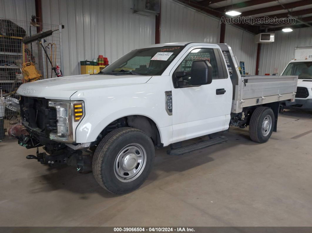 2018 Ford F-250 Xl White vin: 1FDBF2A63JEC48166