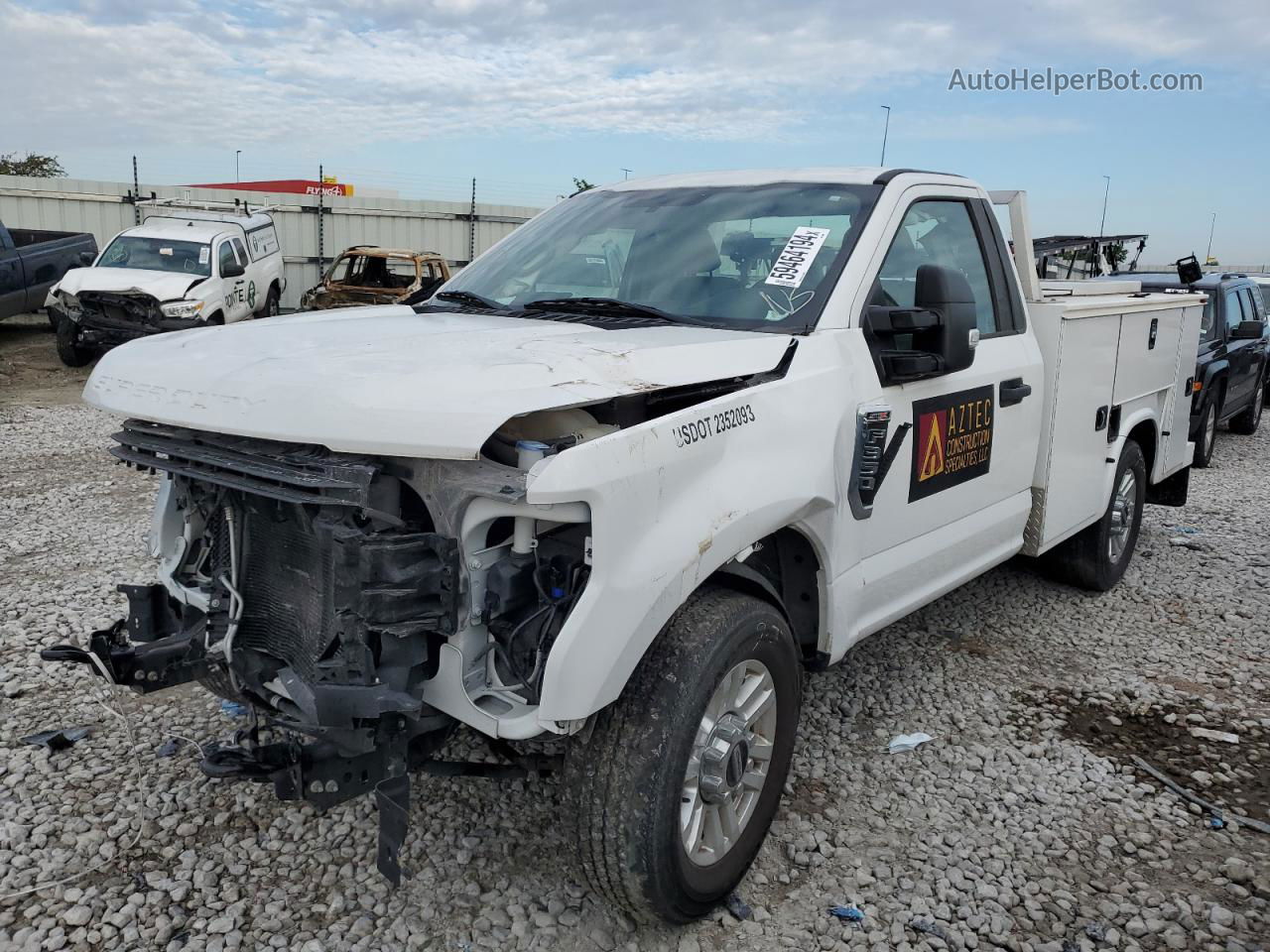 2019 Ford F350 Super Duty White vin: 1FDBF3A66KEG49802