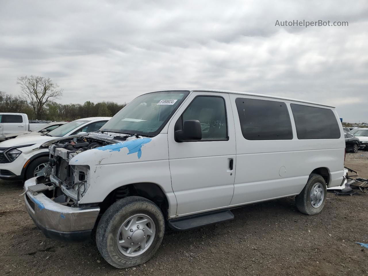 2013 Ford Econoline E150 Wagon Белый vin: 1FDNE1BW1DDA42136