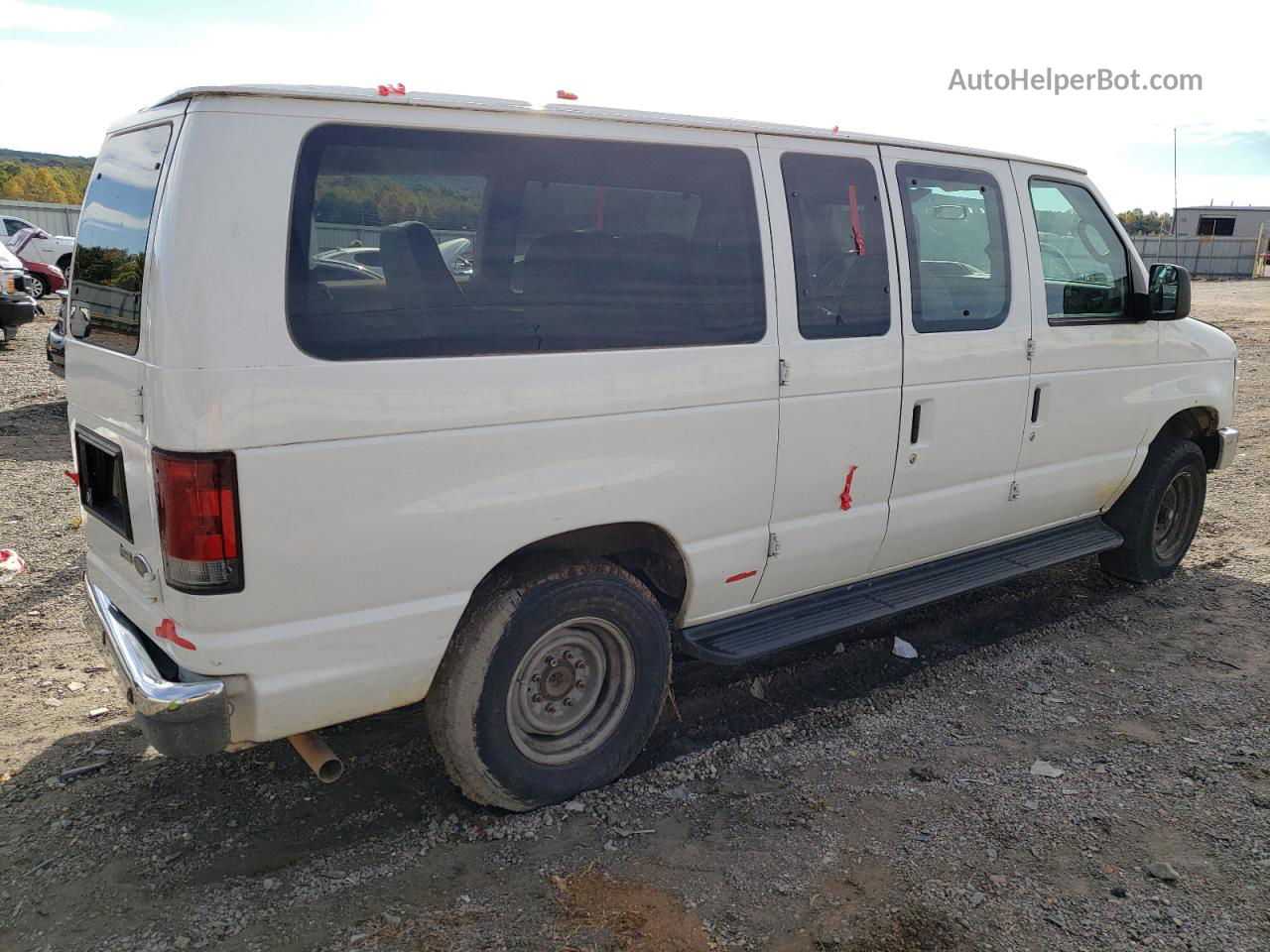 2013 Ford Econoline E150 Wagon White vin: 1FDNE1BW8DDA85789