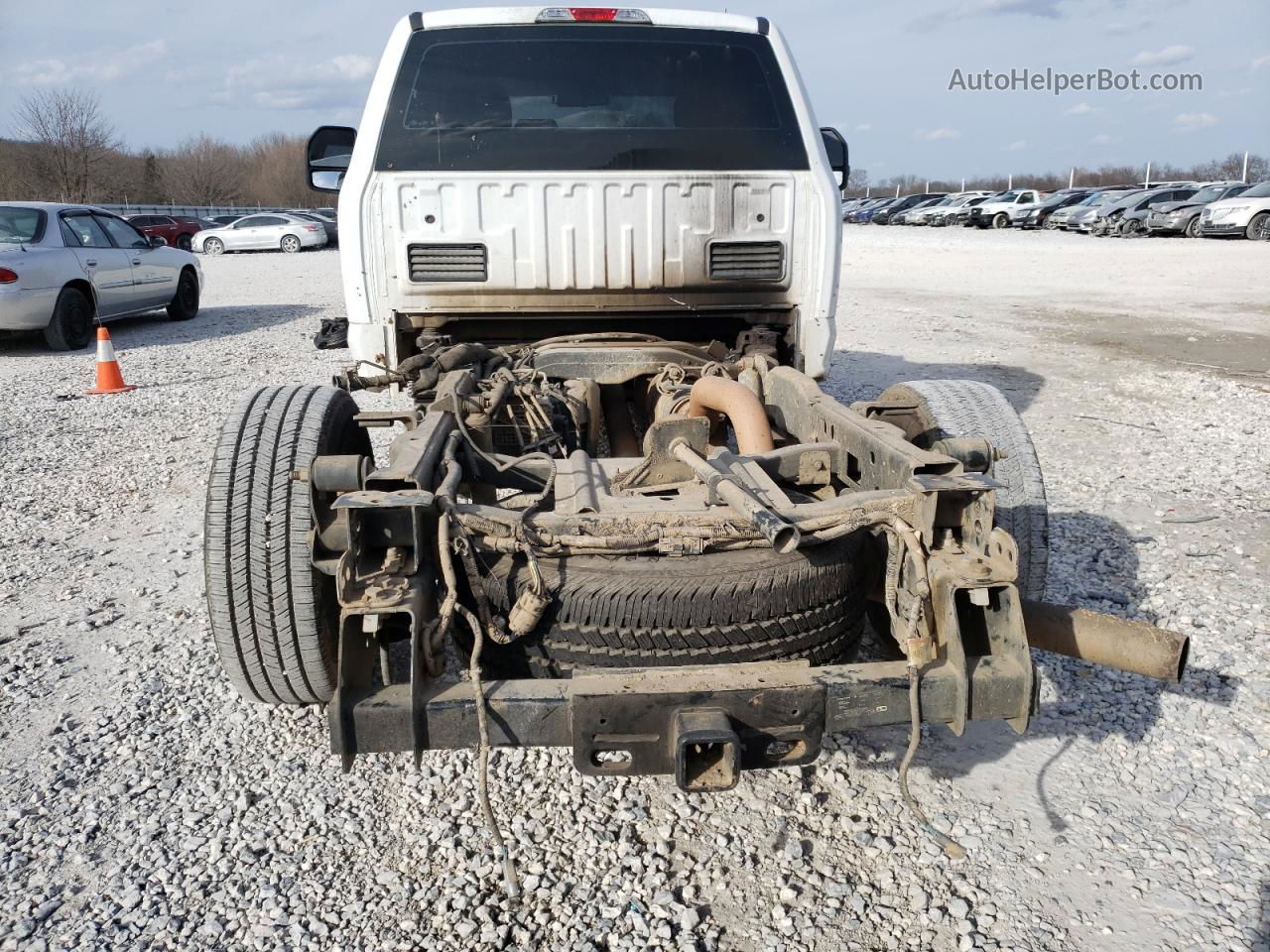 2019 Ford F350 Super Duty White vin: 1FDRF3A66KED88041