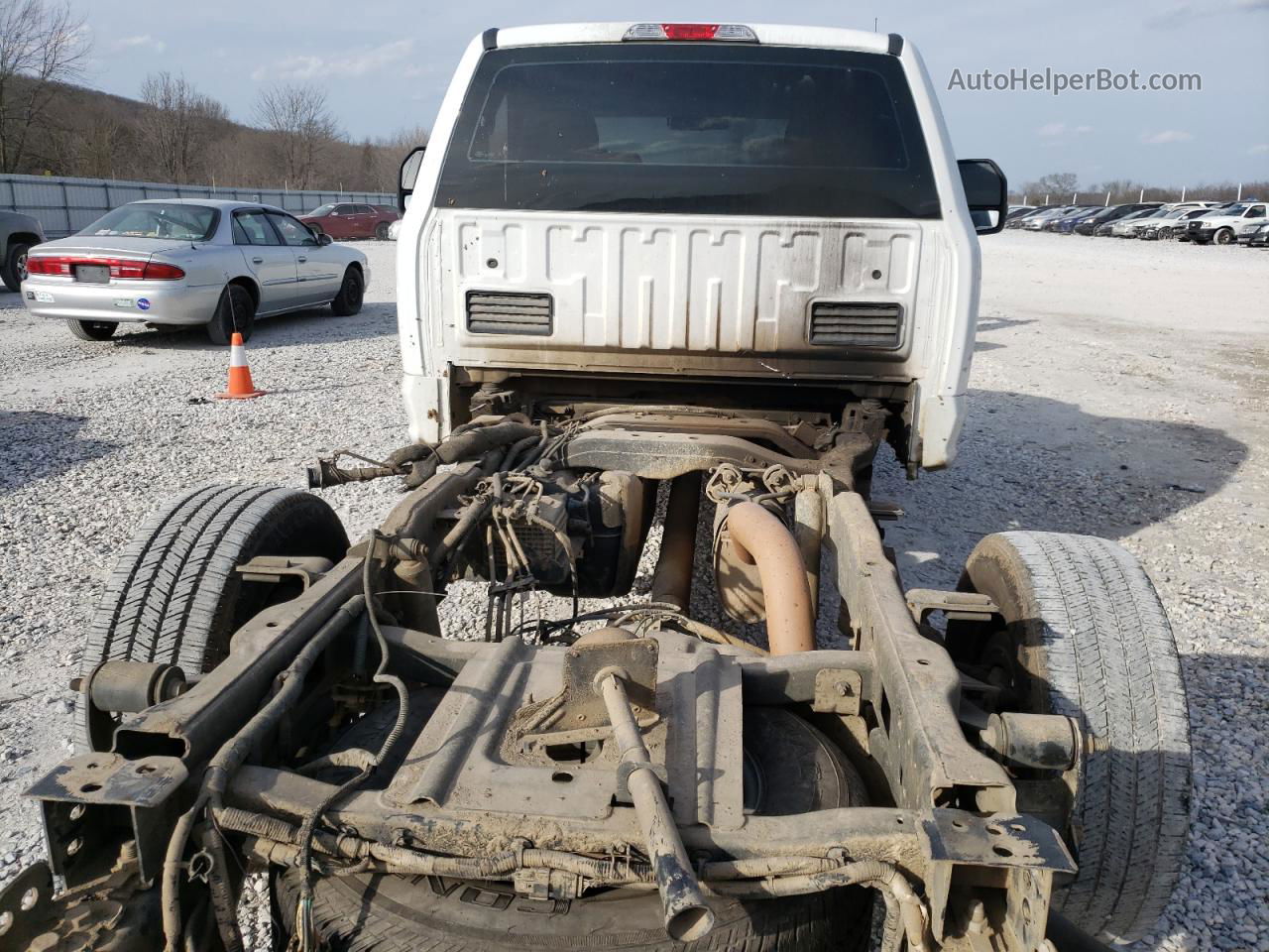 2019 Ford F350 Super Duty White vin: 1FDRF3A66KED88041