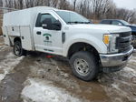 2017 Ford F350 Super Duty White vin: 1FDRF3B63HEB93795