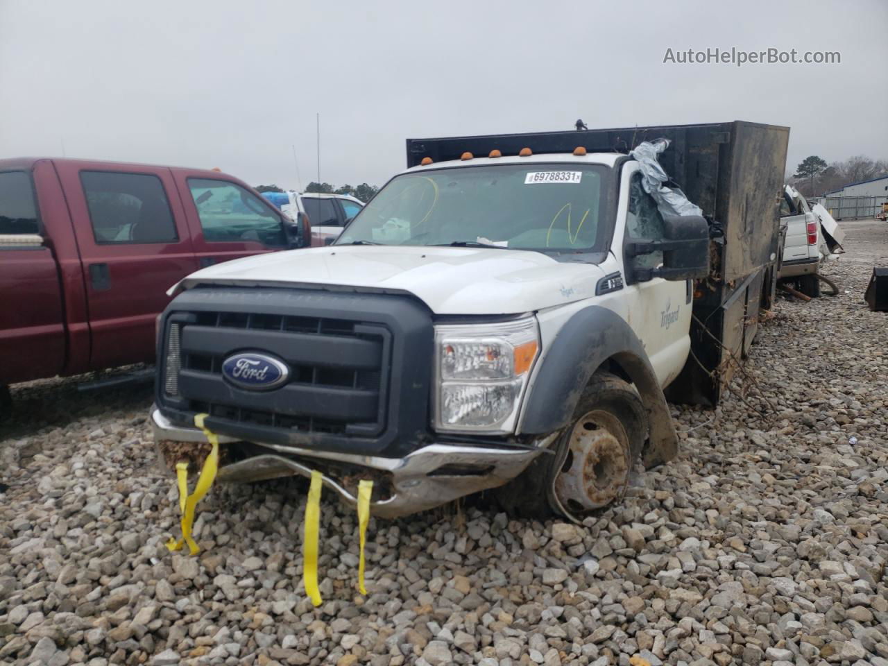 2015 Ford F550 Super Duty White vin: 1FDUF5GT6FEA36151