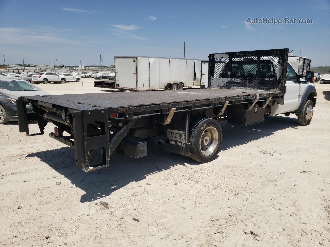 2015 Ford F550 Super Duty White vin: 1FDUF5GT9FED70528