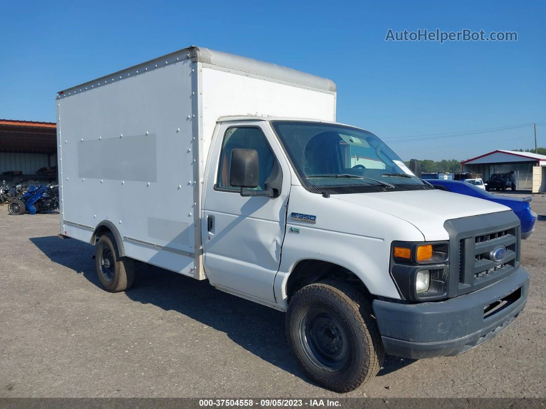 2014 Ford Econoline Commercial   White vin: 1FDWE3FL8EDA09944