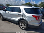 2017 Ford Explorer Base Серебряный vin: 1FM5K7B82HGD78993