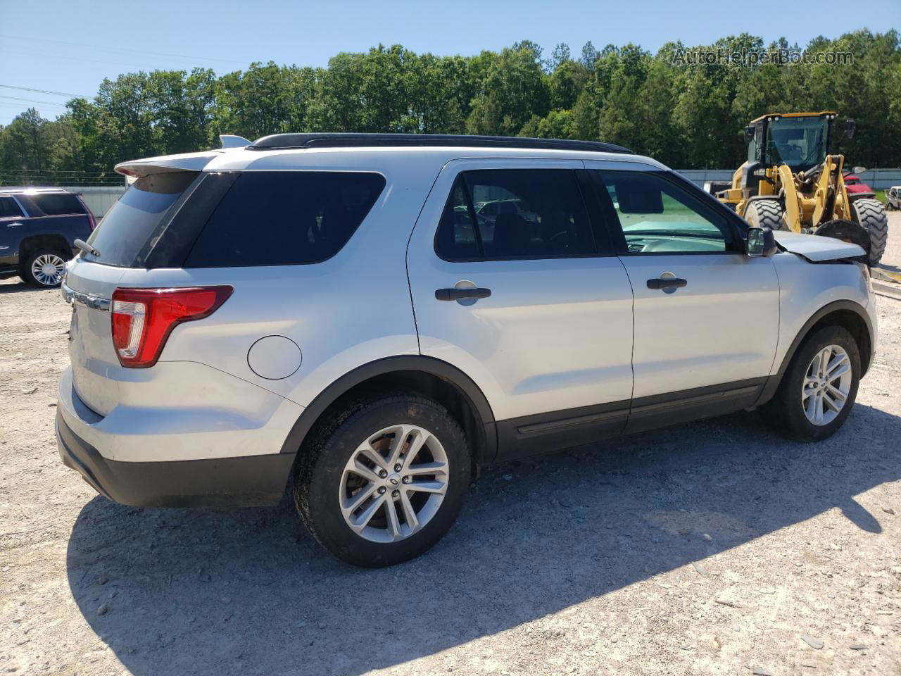 2017 Ford Explorer  Silver vin: 1FM5K7B86HGE09064