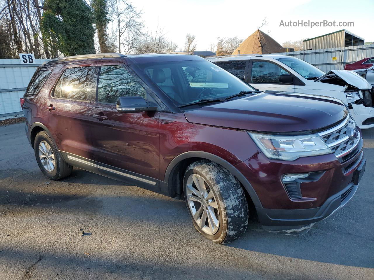 2018 Ford Explorer Xlt Burgundy vin: 1FM5K7D80JGA41905