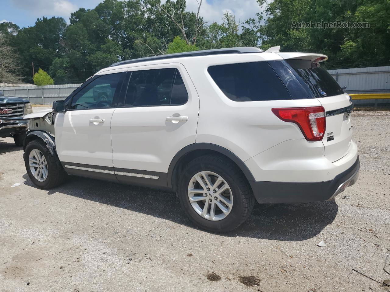 2017 Ford Explorer Xlt White vin: 1FM5K7D81HGA54768