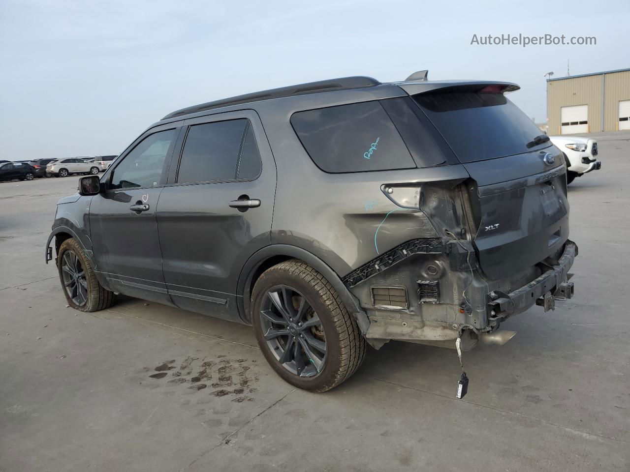 2017 Ford Explorer Xlt Угольный vin: 1FM5K7D82HGB64146