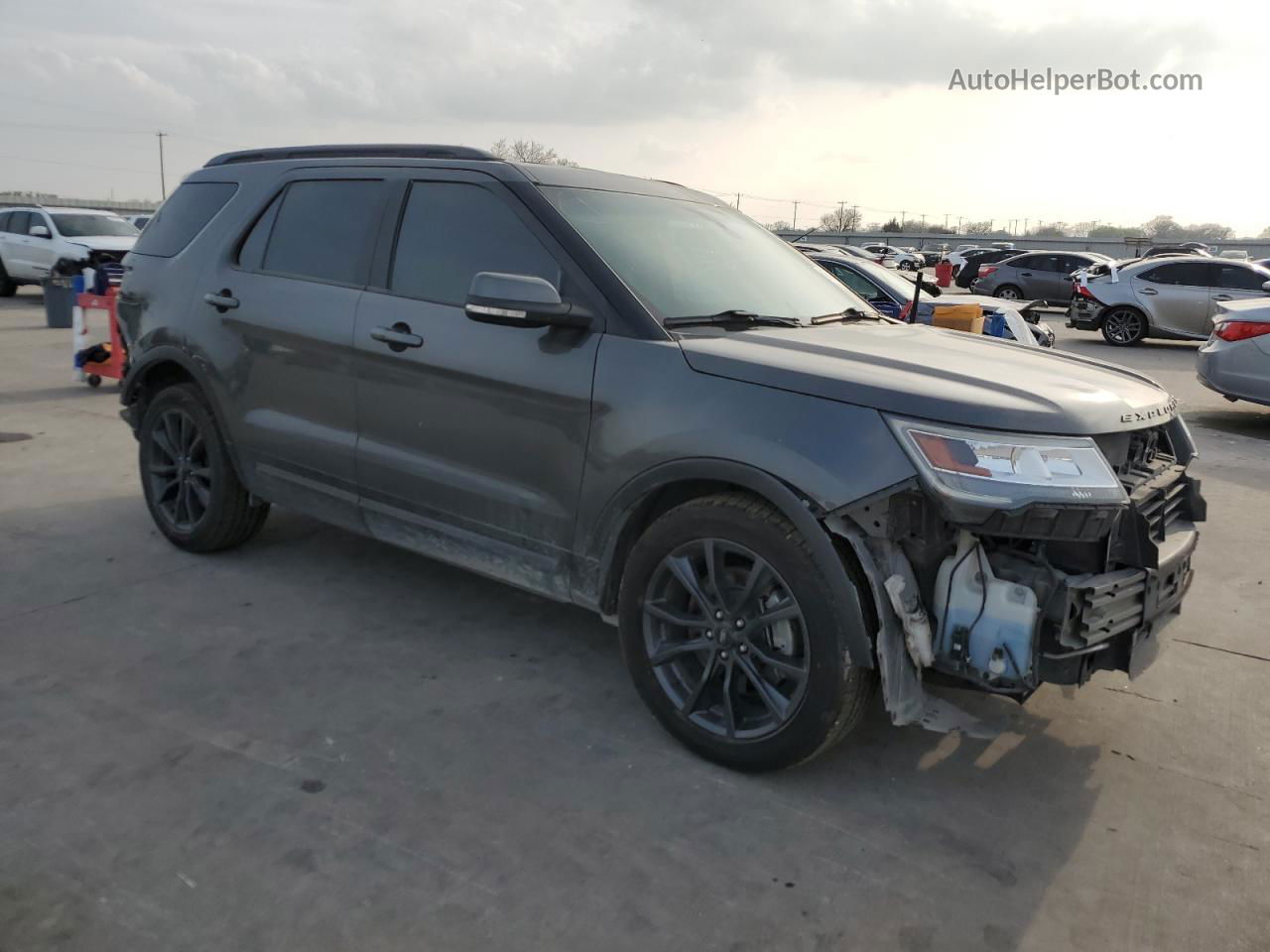 2017 Ford Explorer Xlt Угольный vin: 1FM5K7D82HGB64146