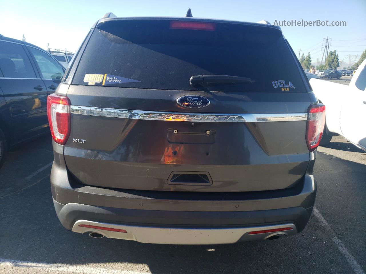 2017 Ford Explorer Xlt Серый vin: 1FM5K7D82HGD56151