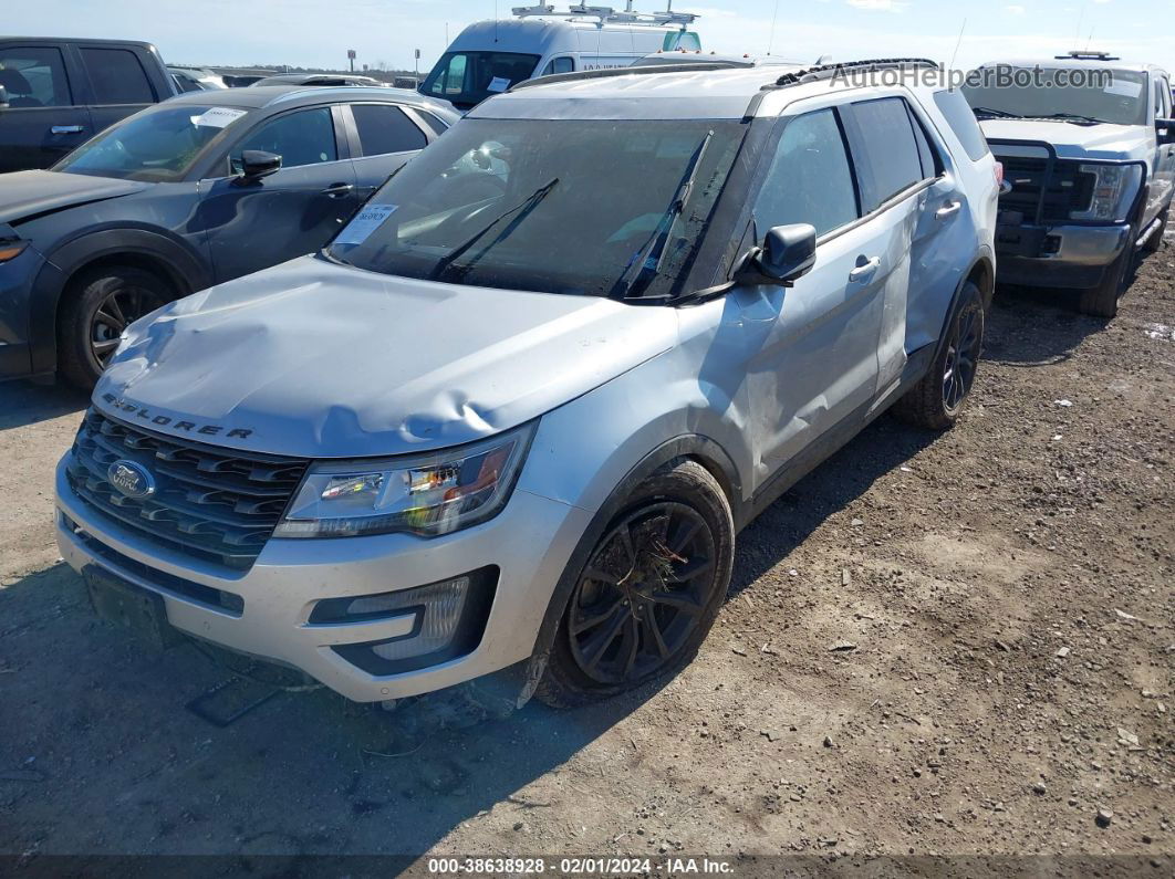 2017 Ford Explorer Xlt Silver vin: 1FM5K7D82HGD98903