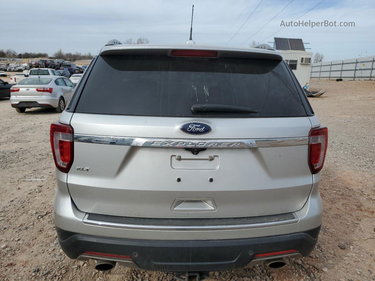 2018 Ford Explorer Xlt Silver vin: 1FM5K7D84JGC70345