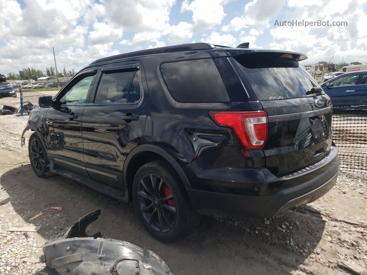 2017 Ford Explorer Xlt Black vin: 1FM5K7D85HGB79580